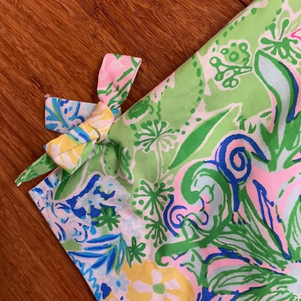 Lilly Pulitzer girls shift dress in print cheek to cheek size 10 NWT RARE!